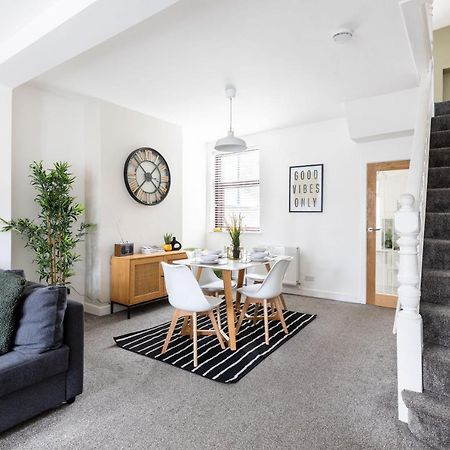 Levi Suite By Koya Homes - 3-Bedroom Home, Downtown Cardiff, Free Parking Exterior foto