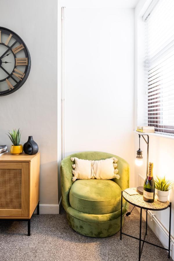 Levi Suite By Koya Homes - 3-Bedroom Home, Downtown Cardiff, Free Parking Exterior foto