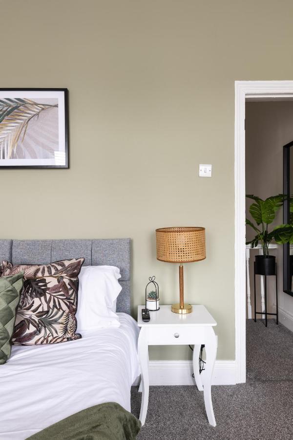 Levi Suite By Koya Homes - 3-Bedroom Home, Downtown Cardiff, Free Parking Exterior foto
