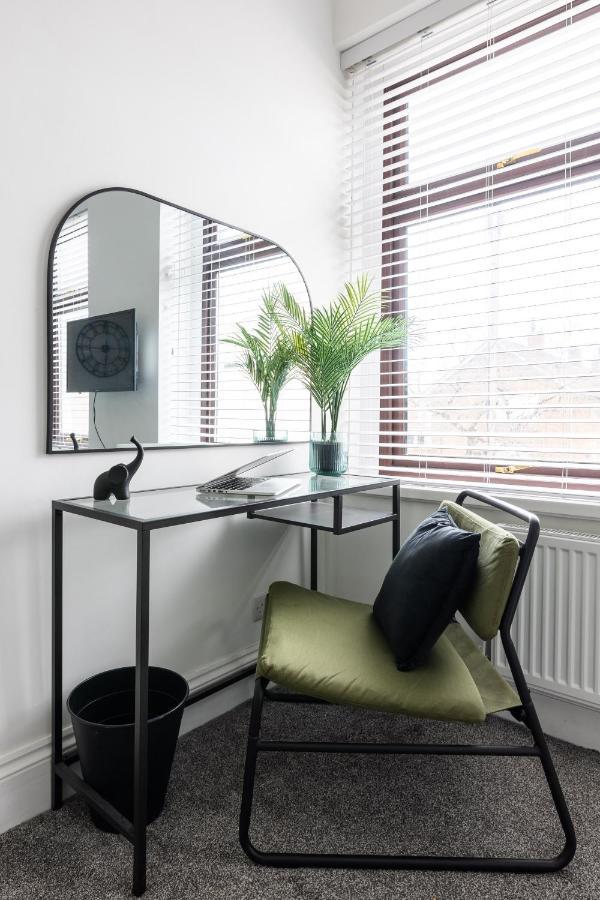 Levi Suite By Koya Homes - 3-Bedroom Home, Downtown Cardiff, Free Parking Exterior foto