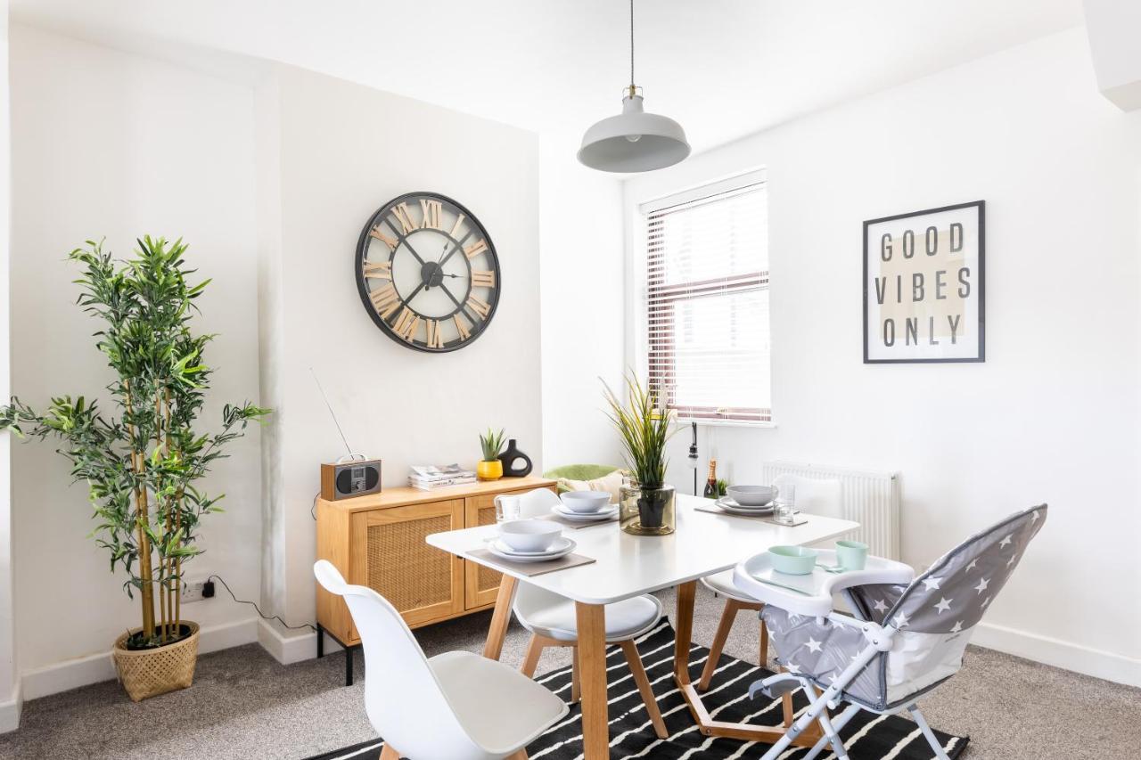 Levi Suite By Koya Homes - 3-Bedroom Home, Downtown Cardiff, Free Parking Exterior foto