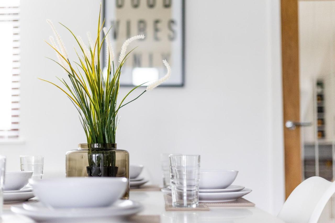 Levi Suite By Koya Homes - 3-Bedroom Home, Downtown Cardiff, Free Parking Exterior foto