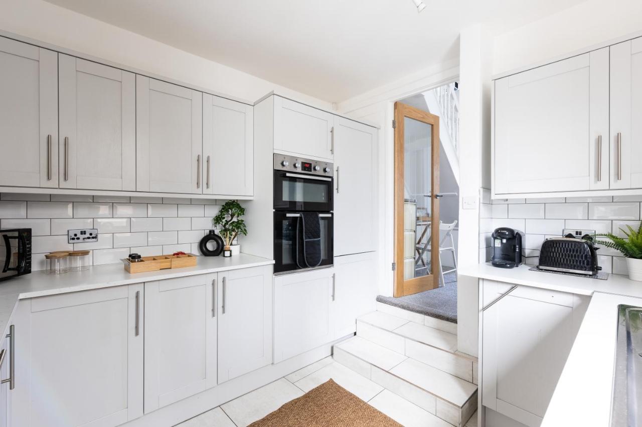 Levi Suite By Koya Homes - 3-Bedroom Home, Downtown Cardiff, Free Parking Exterior foto