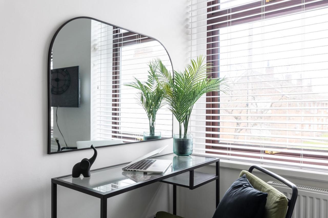 Levi Suite By Koya Homes - 3-Bedroom Home, Downtown Cardiff, Free Parking Exterior foto