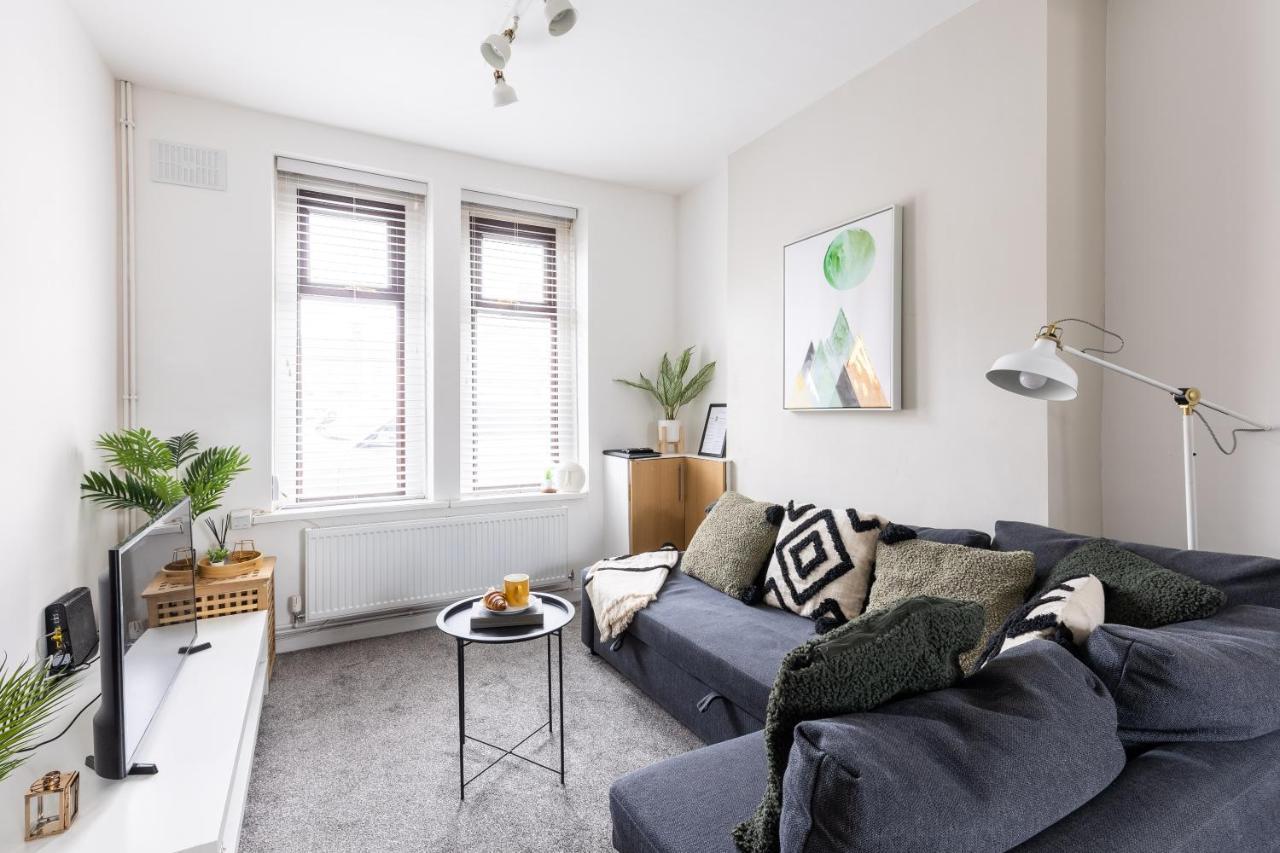 Levi Suite By Koya Homes - 3-Bedroom Home, Downtown Cardiff, Free Parking Exterior foto